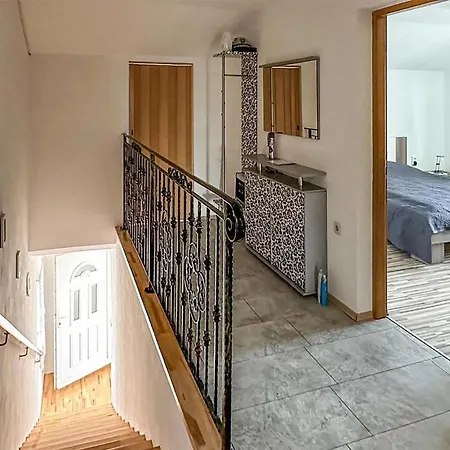 Apartmán 2 Bedroom Cozy Apartment In Krsan *